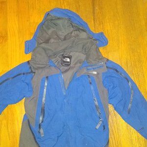 The North Face Freedom Triclimate Jacket - Boys Size small-  EUC